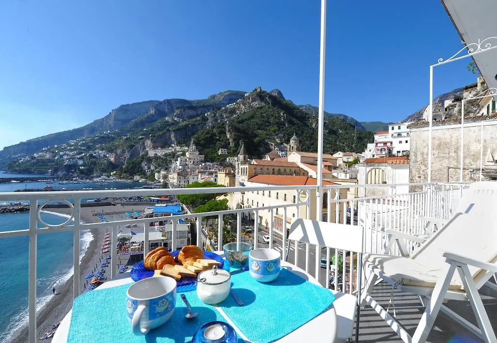 Dolce Vita B Amalfi Apartment