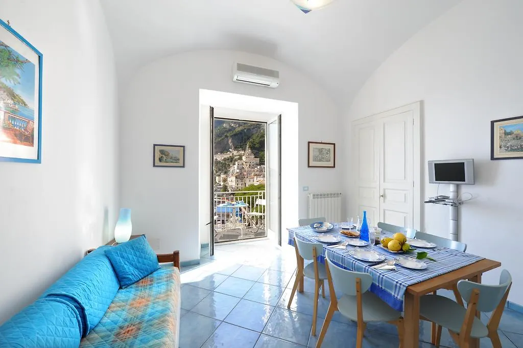 Dolce Vita B Amalfi 0*,